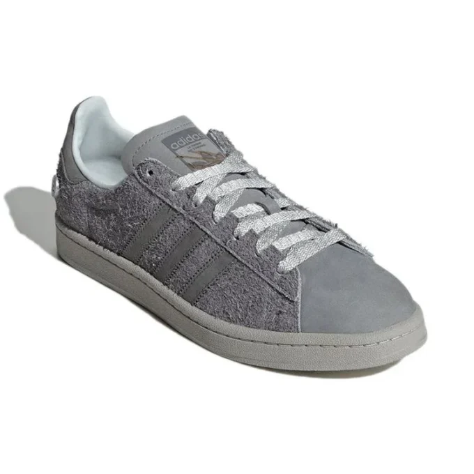 Adidas Campus „How to Kill a Werewolf” Gri
